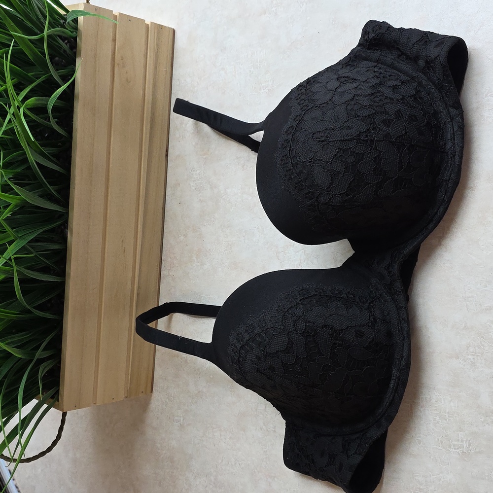 Victoria's Secret Body by Victoria Lined Demi Bra